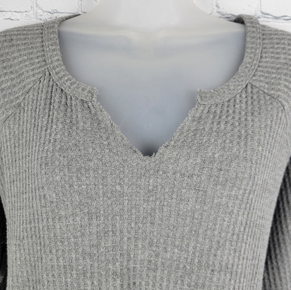 Torrid Waffle Knit V-Neck Babydoll Top - Picture 4 of 11